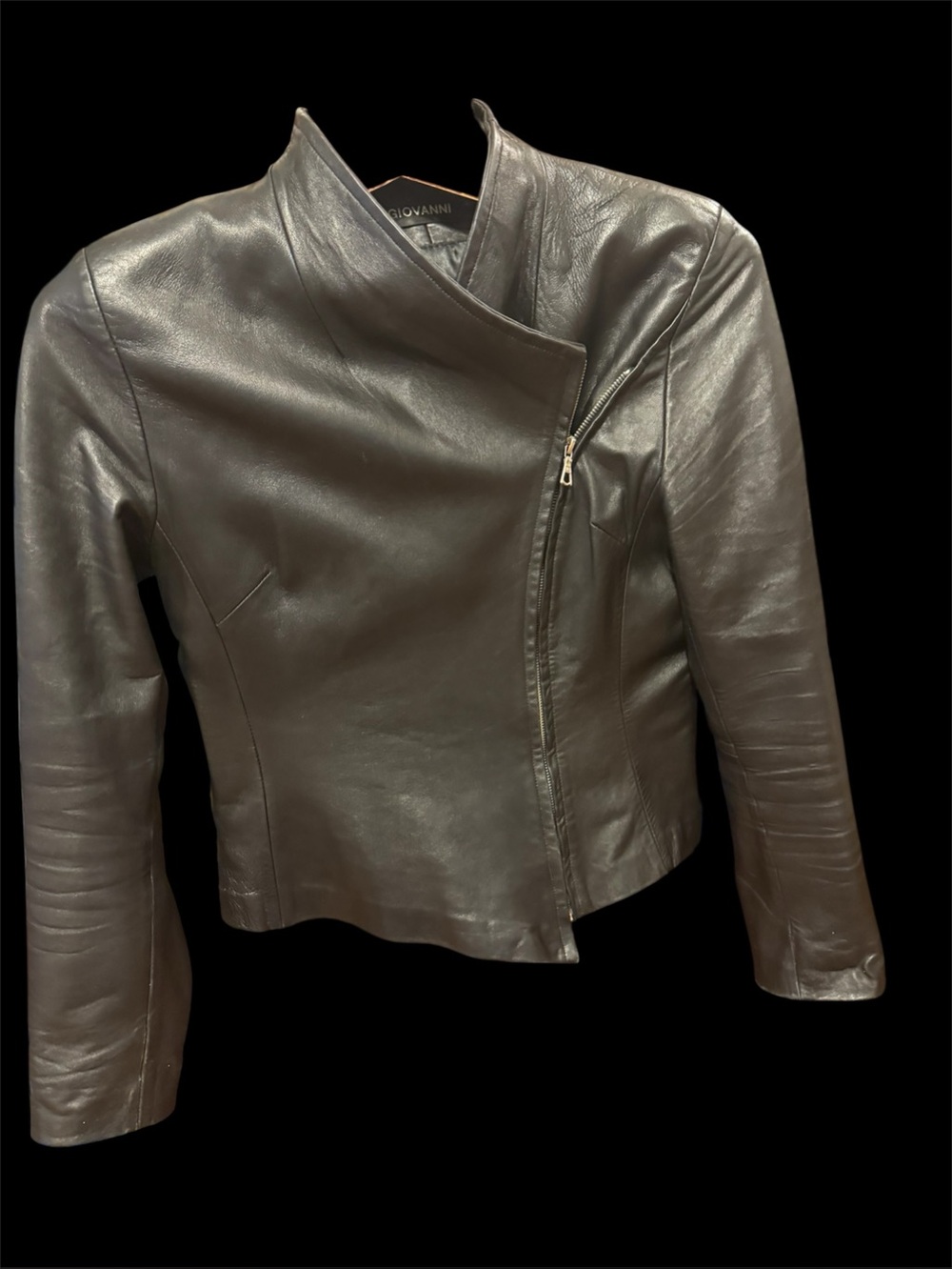 Georgiani Italy  black Leather Asymmetrical Zip Jacket size 4 in great condition